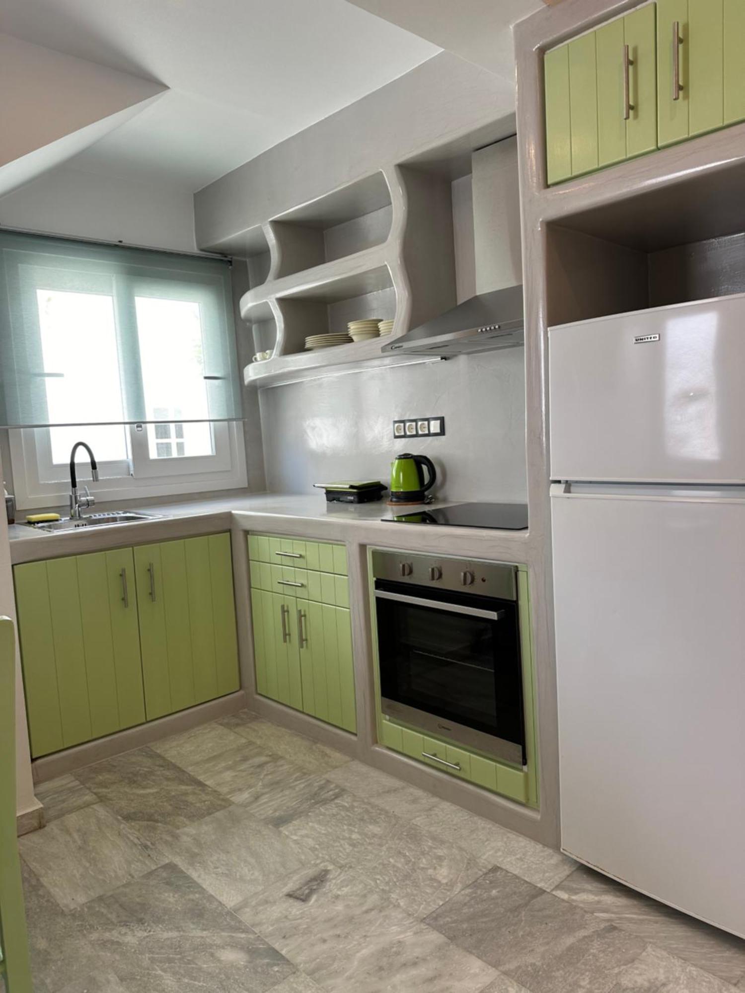 Aphrodite Hotel & Apartments Иос Экстерьер фото