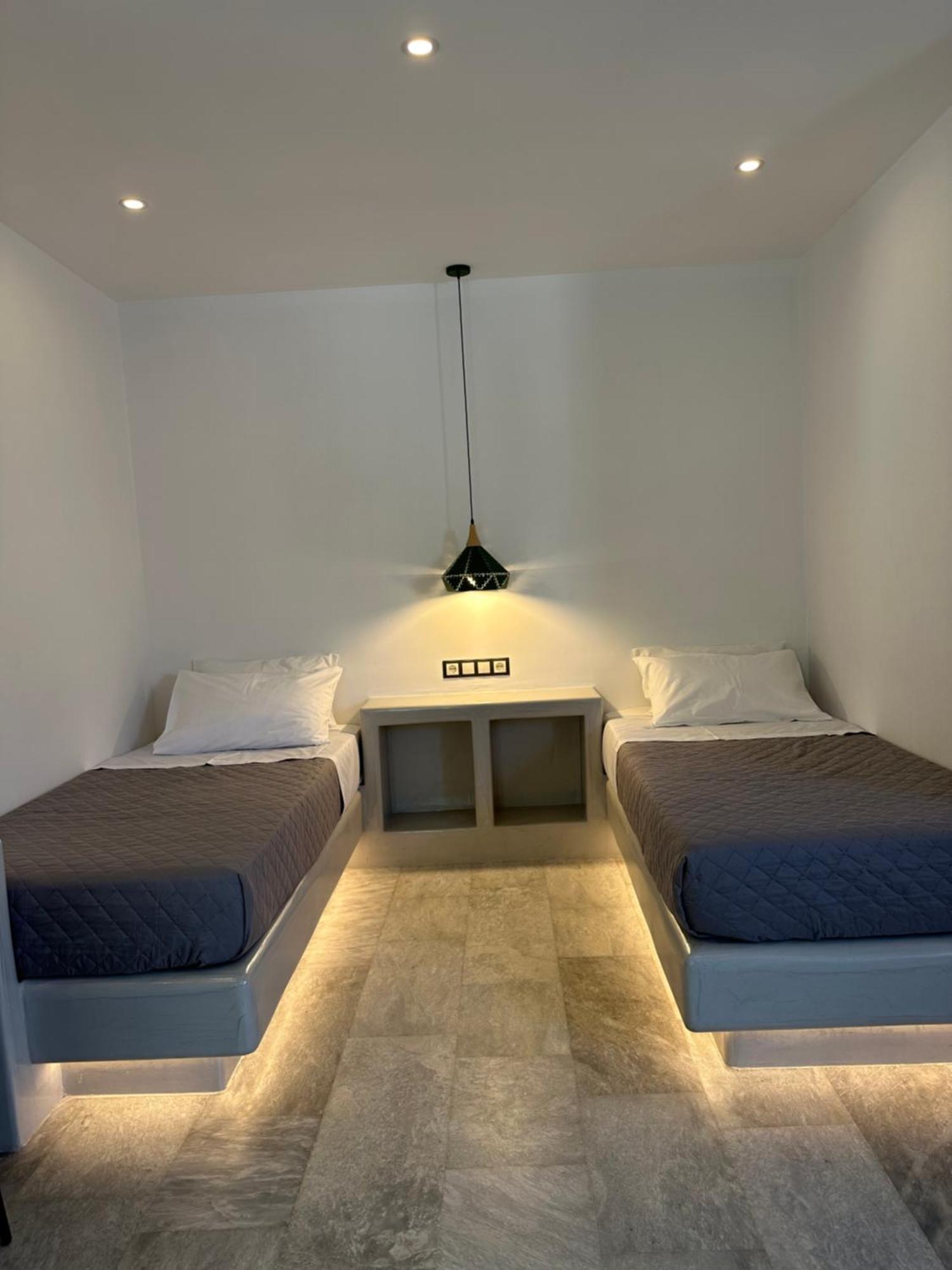 Aphrodite Hotel & Apartments Иос Экстерьер фото
