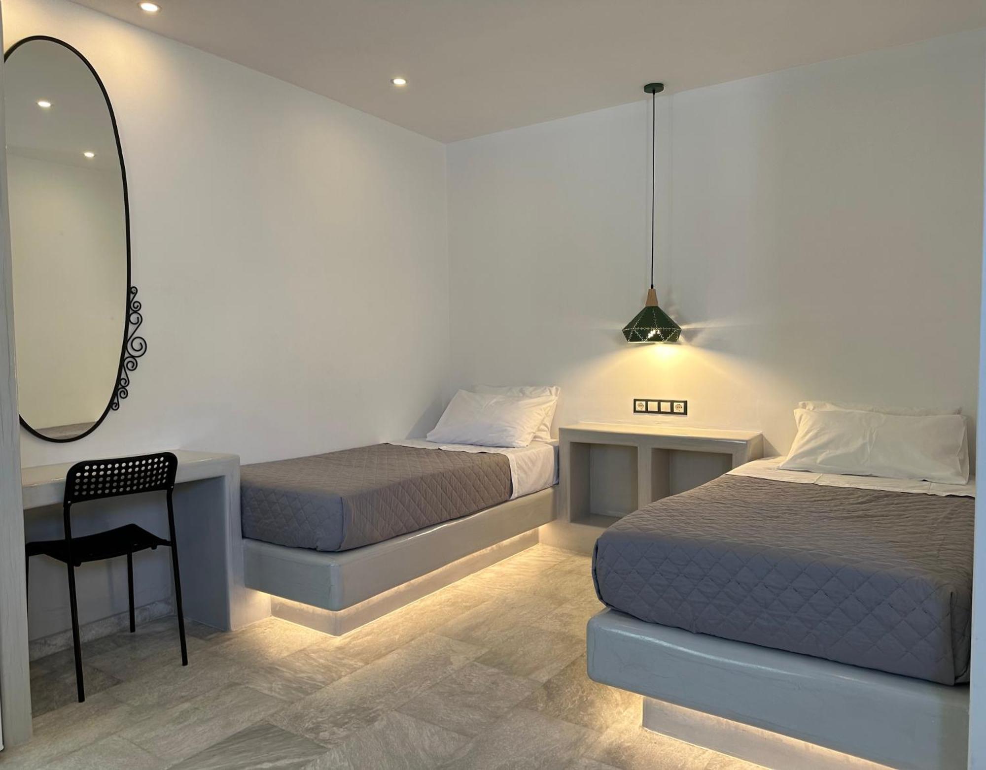 Aphrodite Hotel & Apartments Иос Экстерьер фото