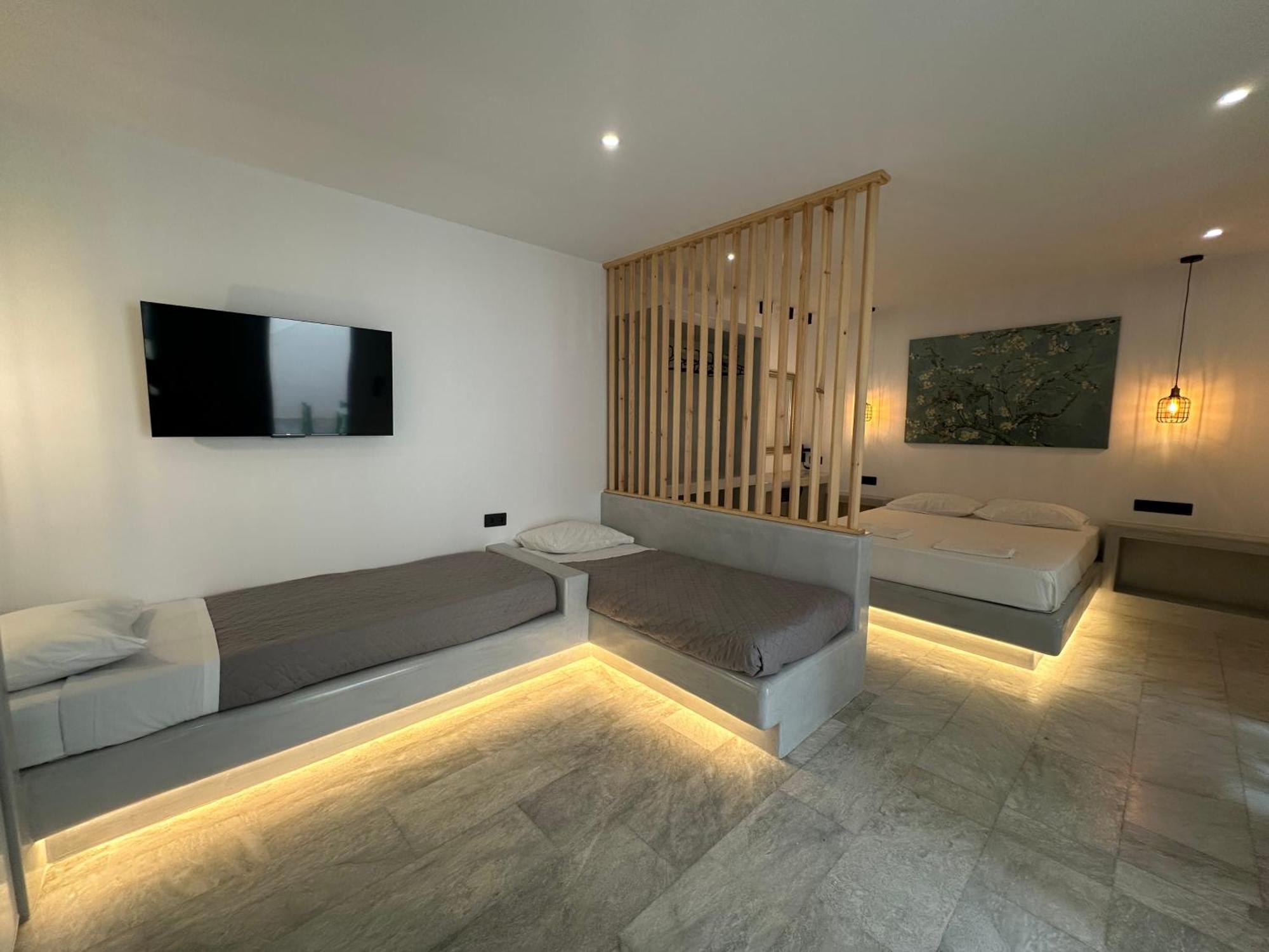 Aphrodite Hotel & Apartments Иос Экстерьер фото