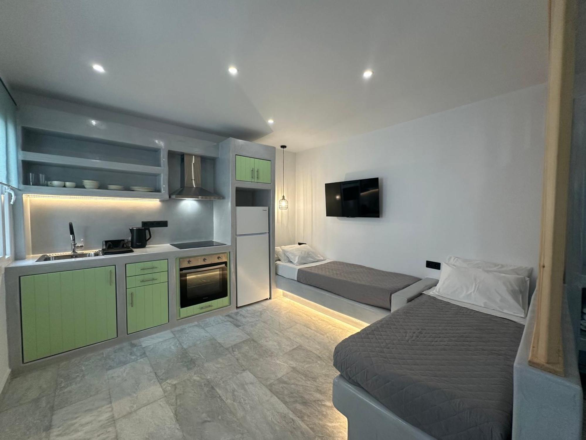 Aphrodite Hotel & Apartments Иос Экстерьер фото